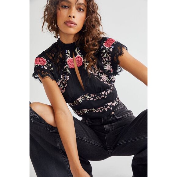 FREE PEOPLE CHIARA EMBROIDERED TOP black floral large C - Picture 2 of 9